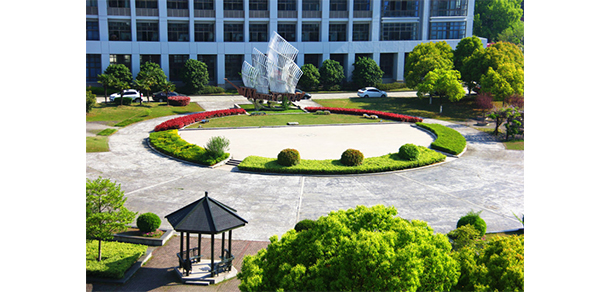 無錫職業(yè)技術(shù)學院 - 最美大學
