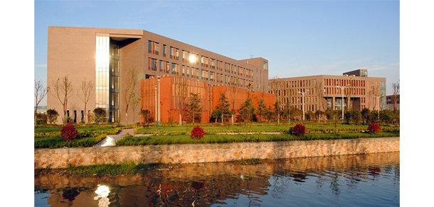 我的大學(xué)-大學(xué)志