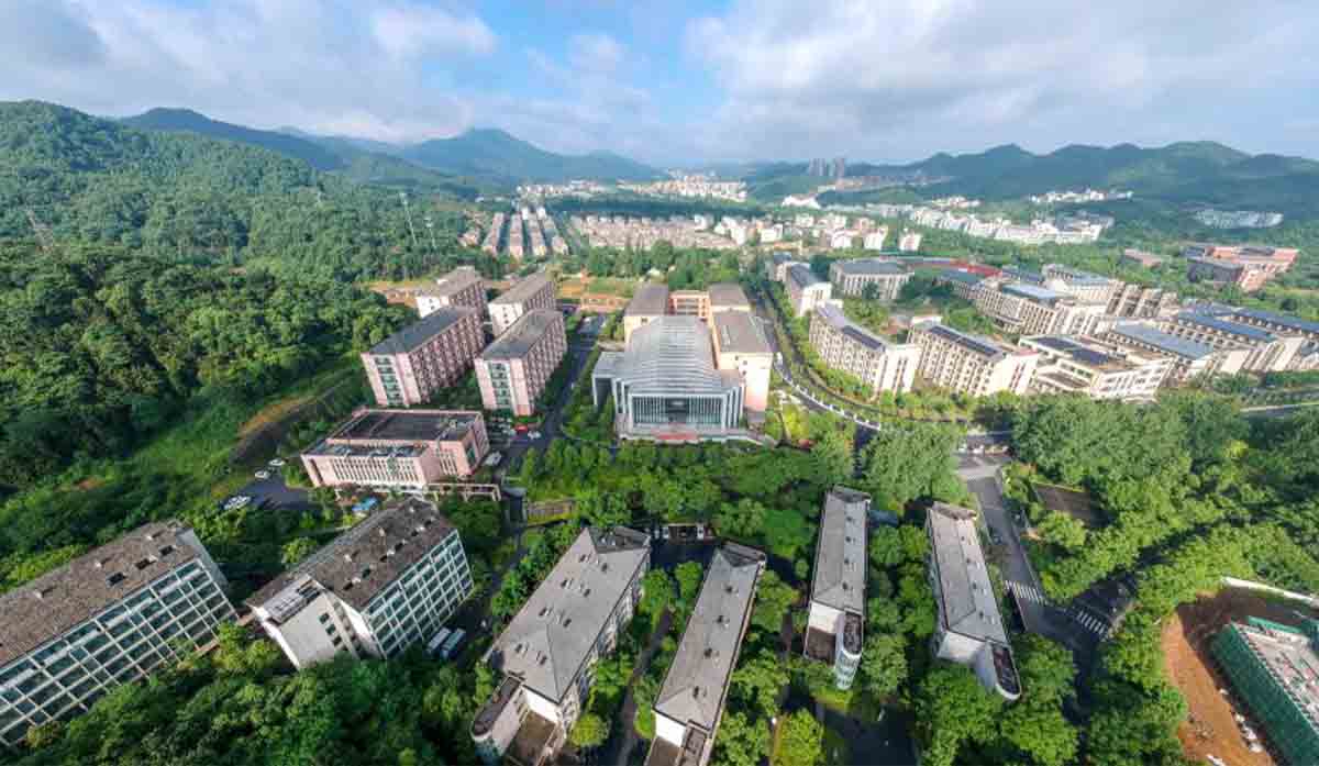 浙江外國語學(xué)院 早安青春