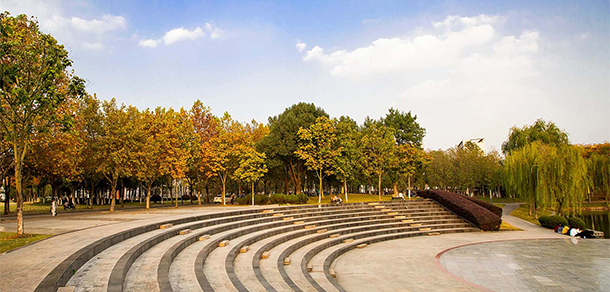 安徽新華學院 - 最美大學