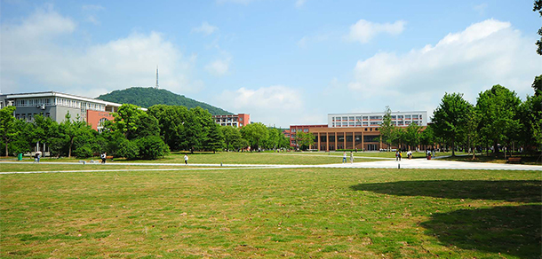 安徽新華學院 - 最美大學