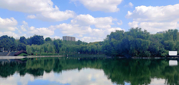 安徽新華學院 - 最美大學