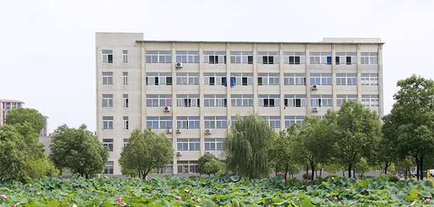 安徽揚子職業(yè)技術(shù)學(xué)院 - 最美院校