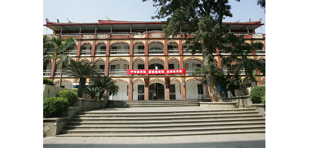 我的大學(xué)-大學(xué)志