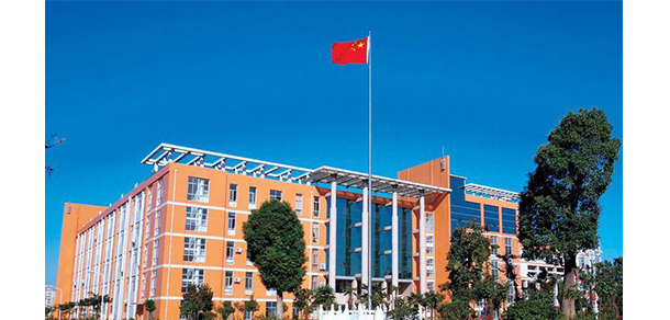 南陽醫(yī)學高等專科學校 - 最美大學