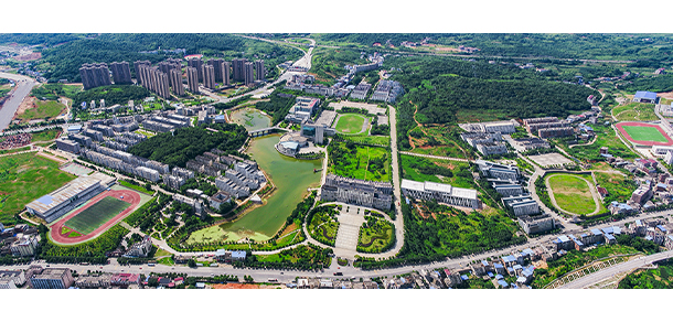 我的大學(xué)-大學(xué)志