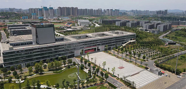湖南汽車工程職業(yè)學院 - 最美院校