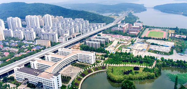 華中科技大學 - 最美大學