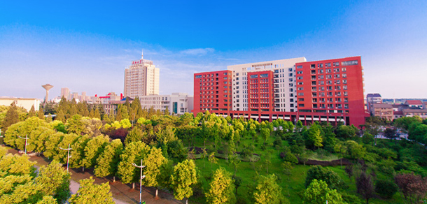長江大學 - 最美大學