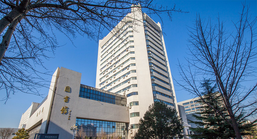 時(shí)光匆匆，歲月如歌！——珍惜自己最美好的時(shí)光，珍惜時(shí)下，放肆而不張揚(yáng)的青春年華。