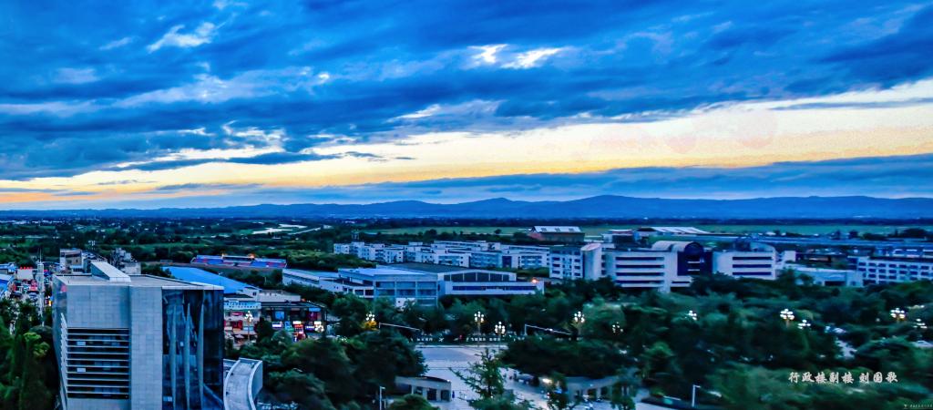 中國(guó)民用航空飛行學(xué)院-校園風(fēng)景