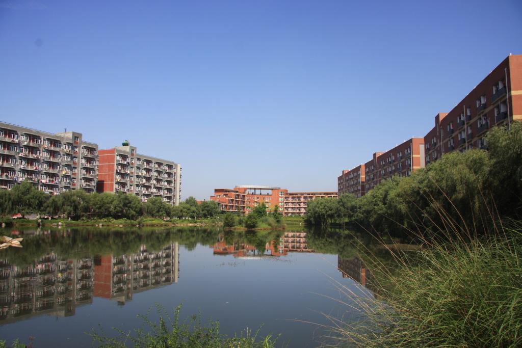 西南財(cái)經(jīng)大學(xué)天府學(xué)院 早安青春