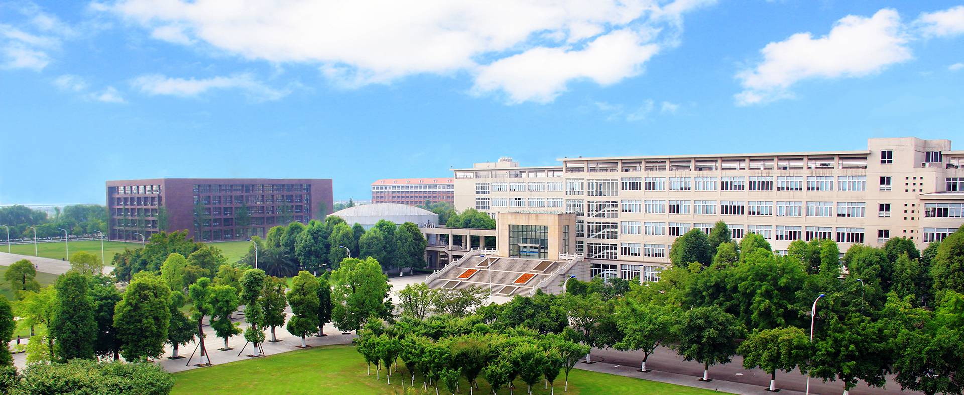 四川大學錦江學院
 - 院校概況