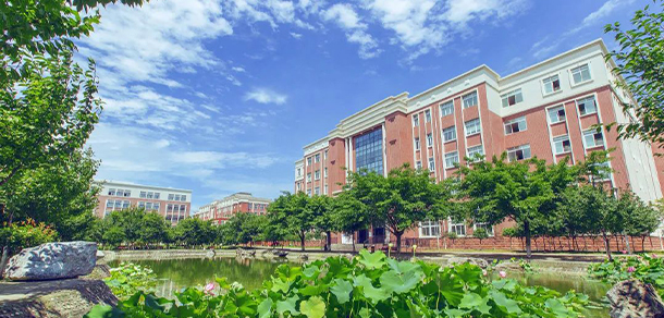 四川電影電視學院 - 最美大學
