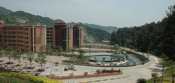 我的大學-大學志
