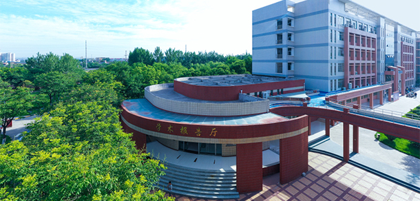 西安航空職業(yè)技術(shù)學院 - 最美大學