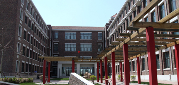 天津廣播影視職業(yè)學院 - 最美大學