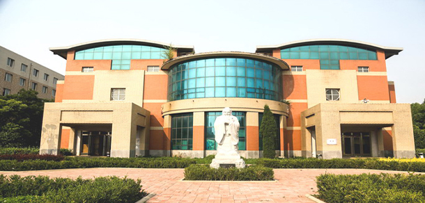 我的大學(xué)-大學(xué)志